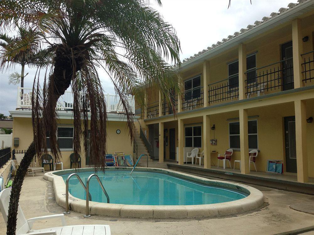 Granby Motel / Apartments Dania Beach Esterno foto